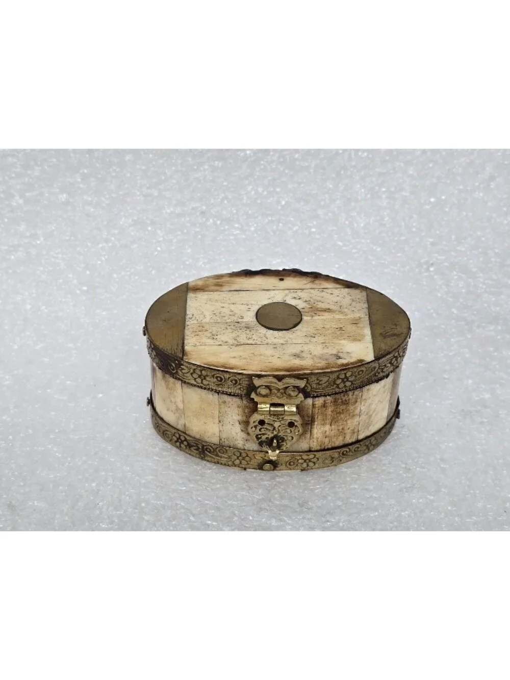 Vintage Oval Trinket Box With Floral Brass Engraving & Bone Inlay Made In India